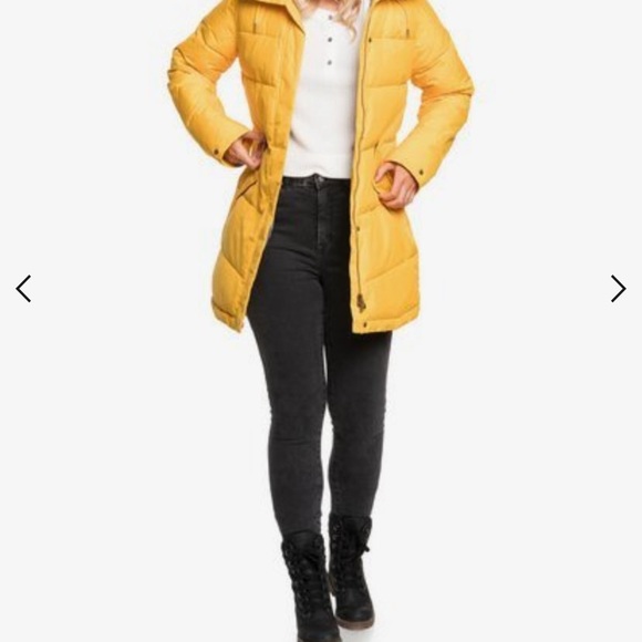 Beautiful gold winter jacket - Picture 3 of 8